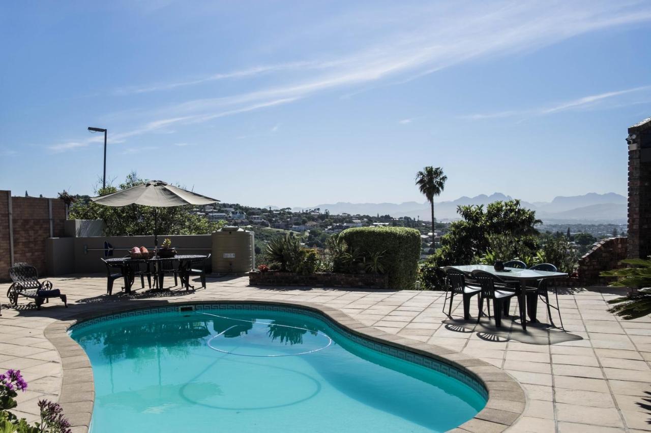 Hilltop Guesthouse Bellville Exterior foto